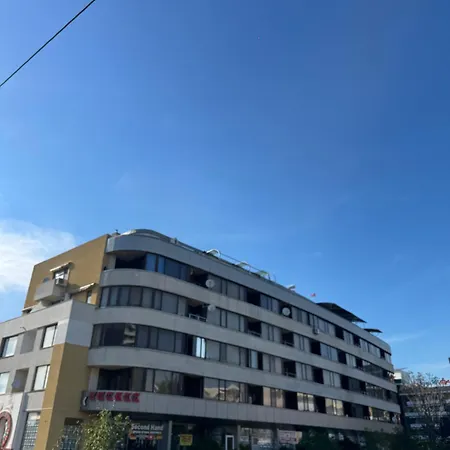 Sunny For 4 Guests *